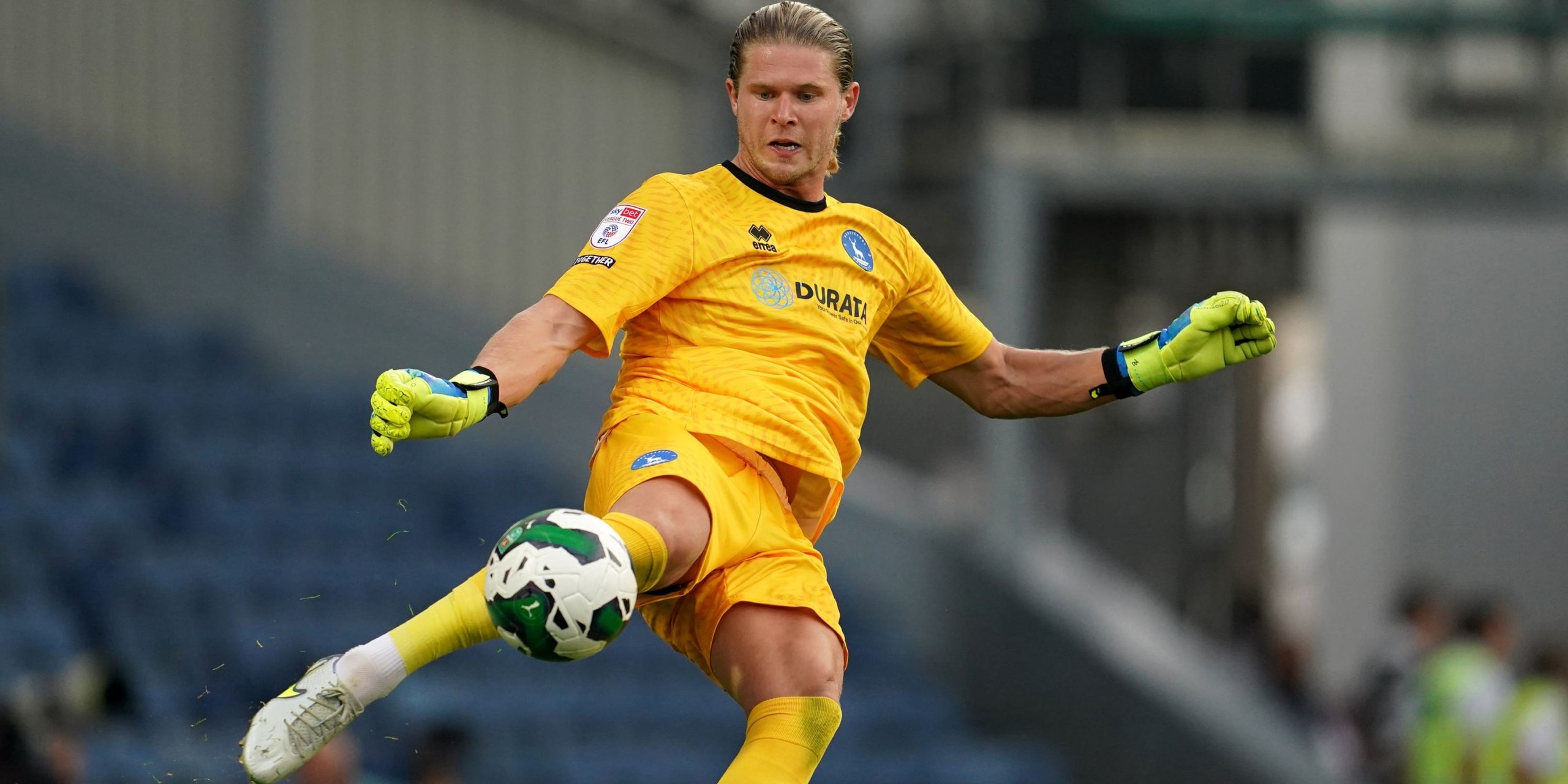 Hartlepool wait on fitness of goalkeeper Ben Killip ahead of Stockport clash