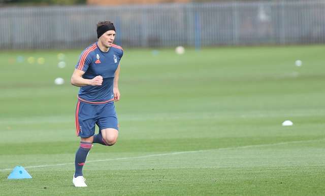 IN PICTURE: Chris Cohen. STORY: SPORT LEAD: Nottingham Forest training session at the Forest Academy, Wilford Lane, West Bridgford.  Tuesday 24th November 2015. PHOTOGRAPHER: MARK FEAR