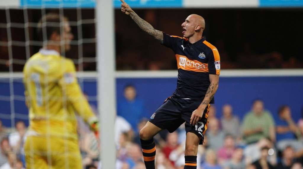 Shelvey celebrates his terrific second goal (Picture: Action Images)