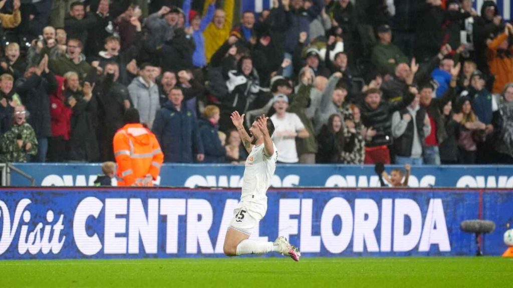 Cameron Burgess celebrates scoring for Swansea