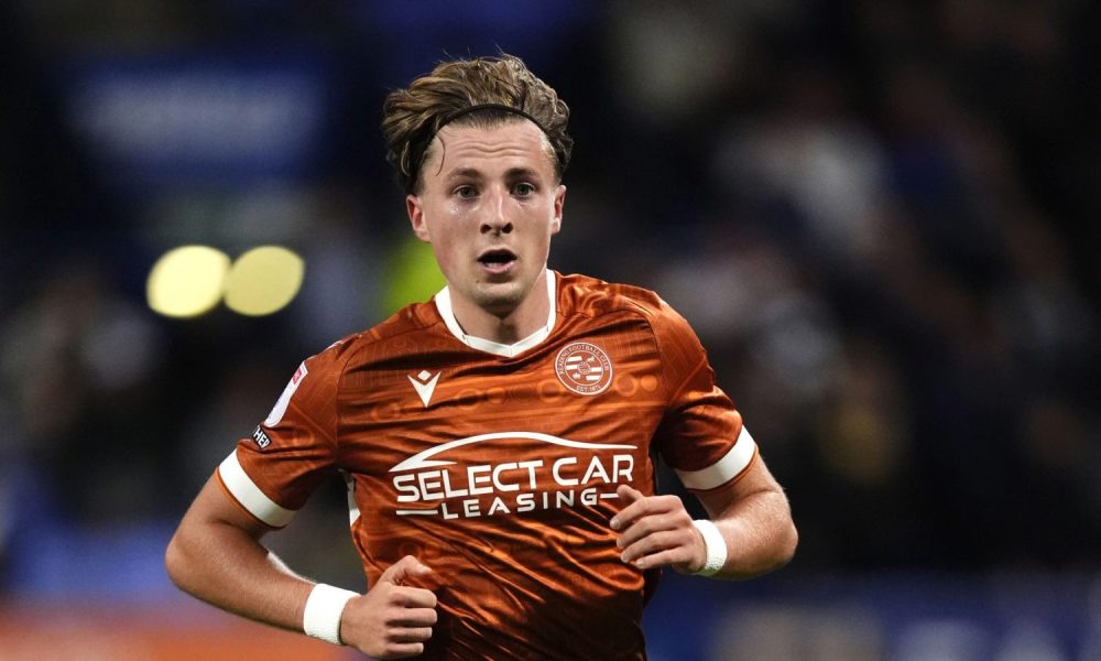 Reading’s Charlie Savage in action