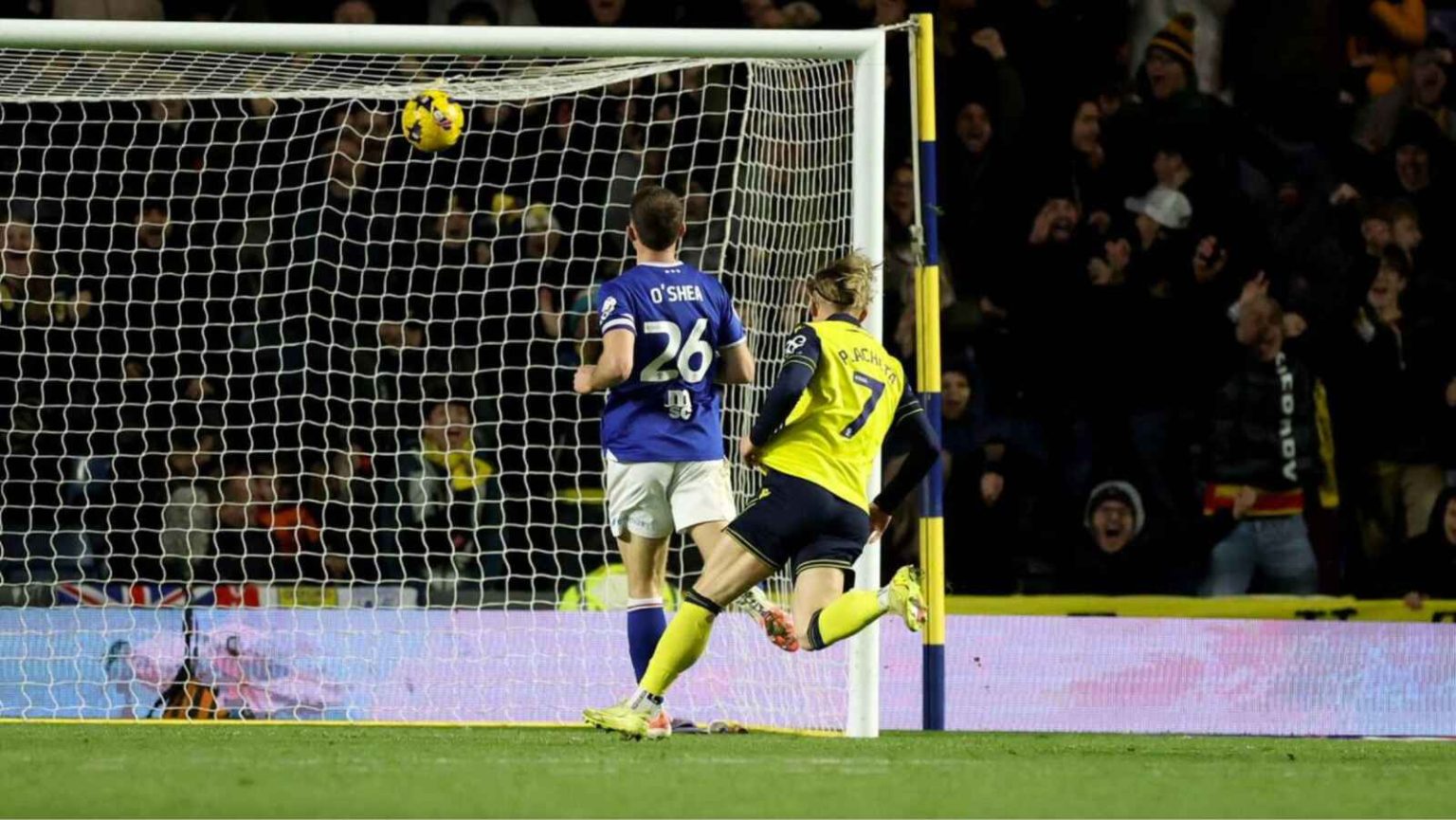 Oxford United 2-1 Ipswich Town: U’s spark into life as Przemyslaw ...