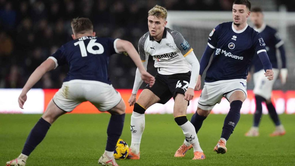 Bobby Clark in action for Derby County