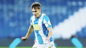 Will Alves on the burst for Huddersfield Town