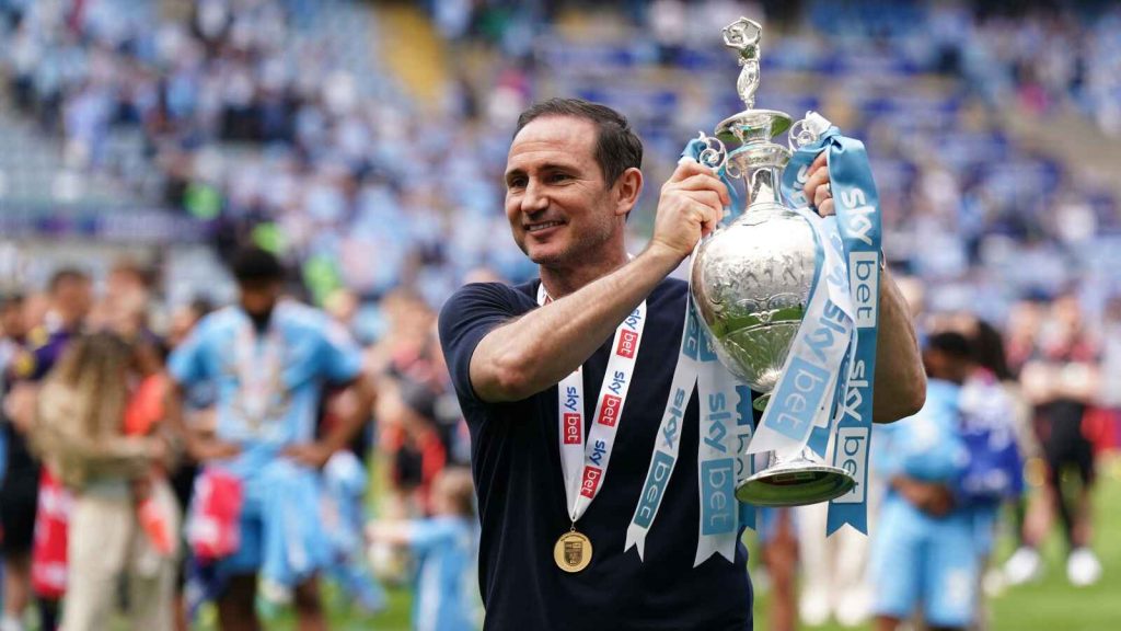 Frank Lampard celebrates Coventry City&rsquo;s title triumph after their 3-1 victory over Wrexham