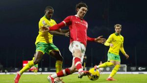 Kieffer Moore wants to play a big part in Wrexham’s run-in