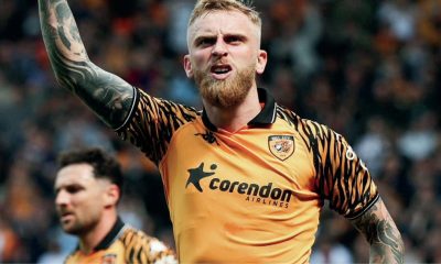 Oli McBurnie celebrates his penalty leveller for Hull City