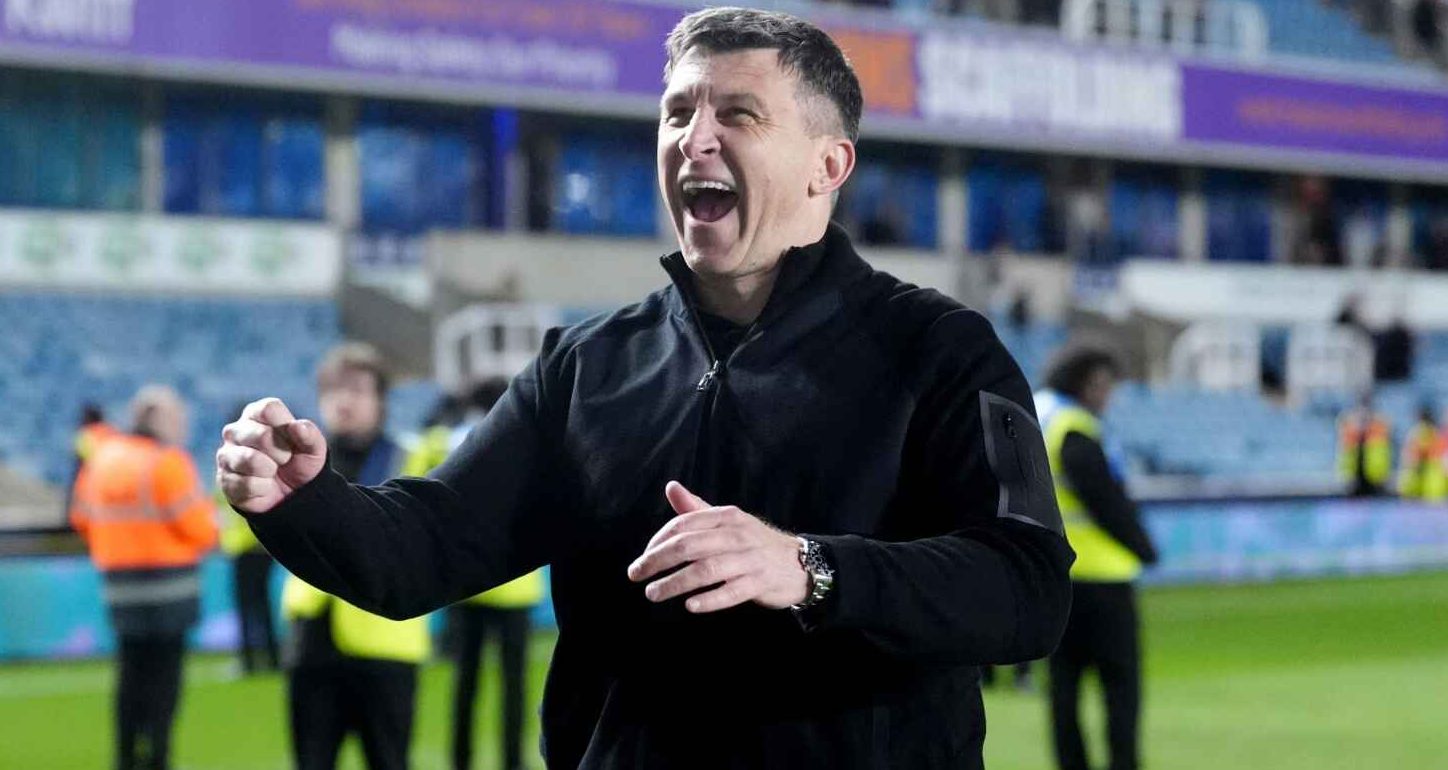 Hull City boss Sergej Jakirovic celebrates victory