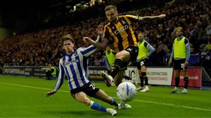 Sheffield Wednesday’s Harry Gray, left, and Bradford City’s Macaulay Gillesphey