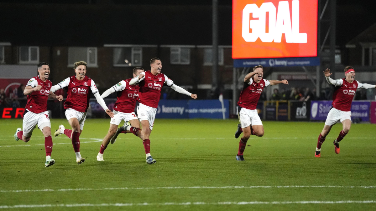 Arsenal stunned by League Two Fleetwood Town as underdogs secure shock shootout win