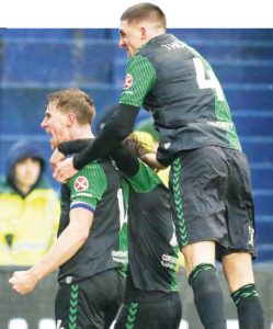 ROBINS SALUTES