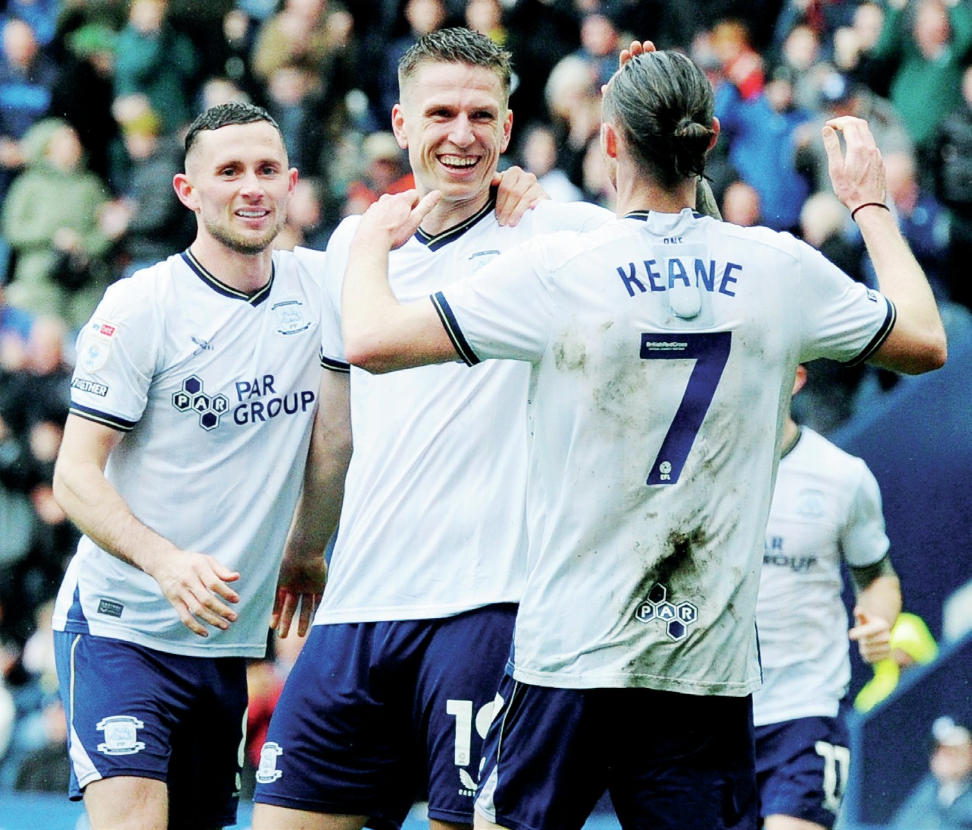 LOWE’S PLAY-OFF