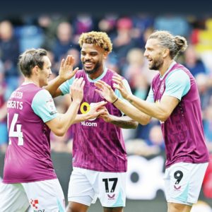 VINTAGE CLARETS
