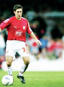LEE JOHNSON