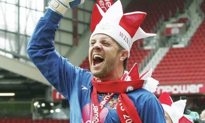 TOP SIGNING: Stevenage keeper Chris Day celebrates promotion to League One in 2011 PICTURE: Alamy