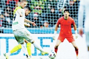 Zan Vipotnik rifles home his second goal