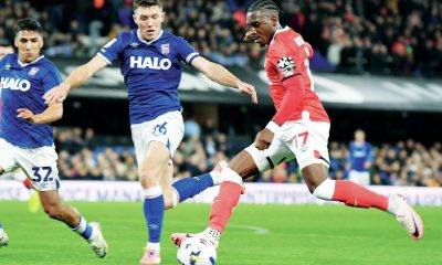 Charlton Athletic’s Amari’i Bell crosses in the 3-0 statement win at Ipswich Town