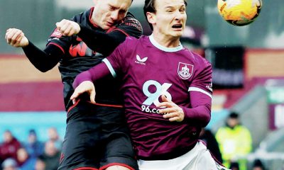 Millwall’s Macaulay Langstaff heads at goal