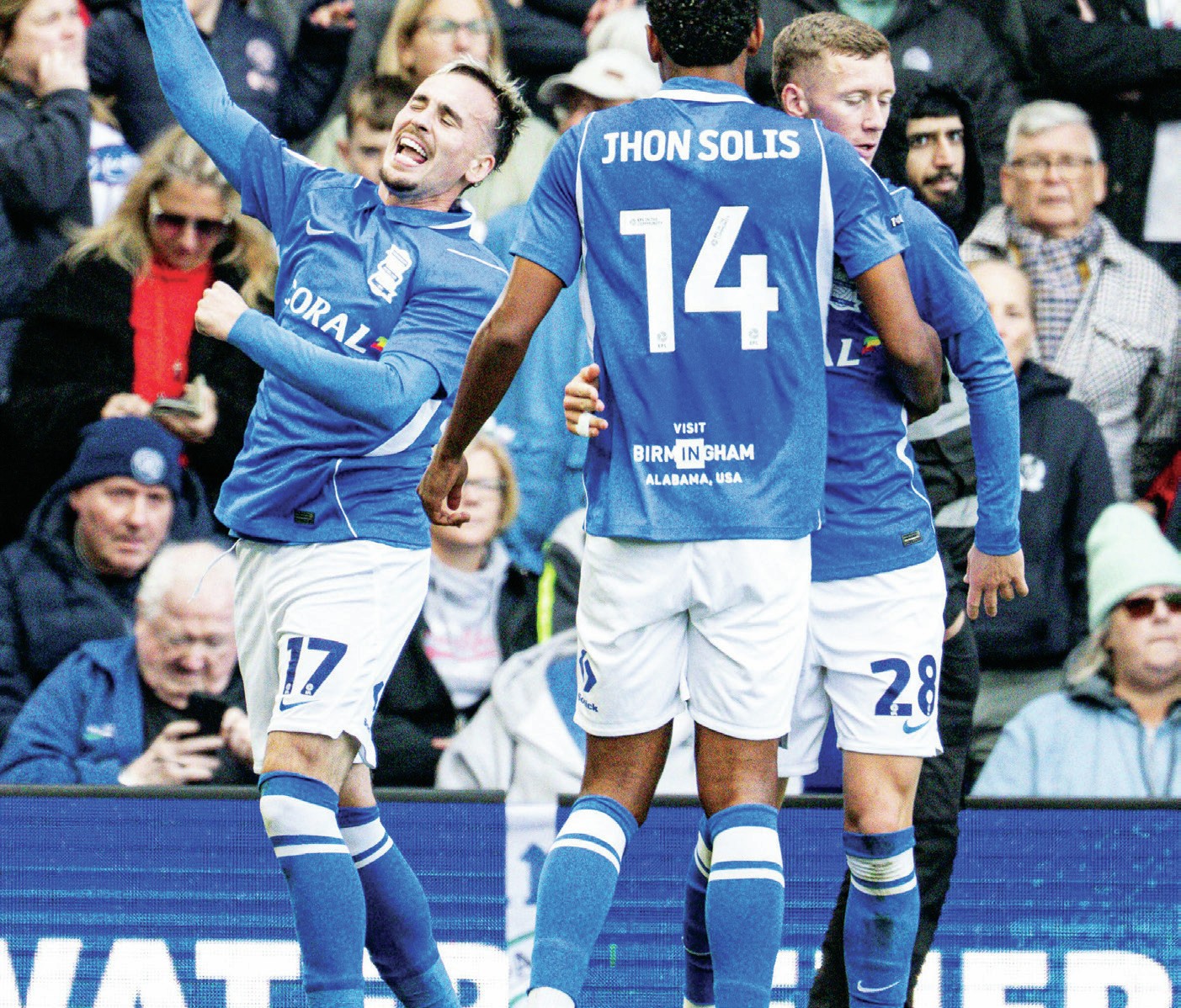 DAVIES HAILS HIS LOAN STAR LIAM