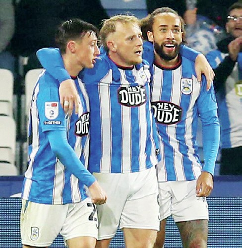 TERRIERS TAME POSH BUT NOT AT THEIR ‘BEST’